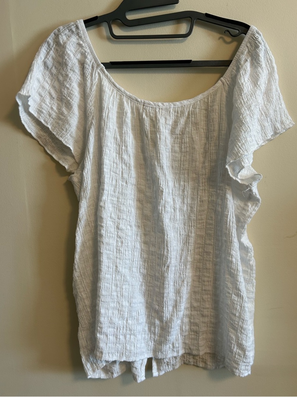 Rewind White Textured Button-Front Blouse - Picture 4 of 4